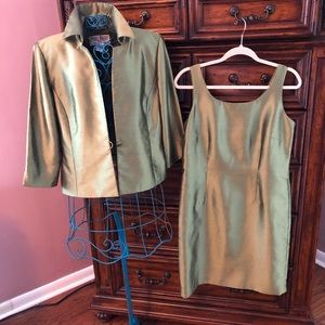 2 piece Suit by JESSICA HOWARD 10 petite